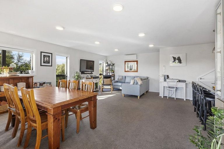 Photo of property in 11a Polestar Lane, Whitby, Porirua, 5024