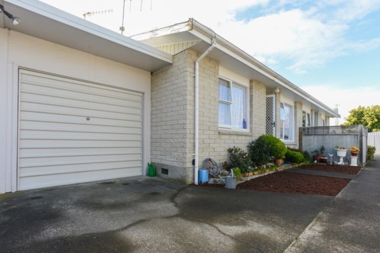 Photo of property in 2/1 Shamrock Street, Napier South, Napier, 4110