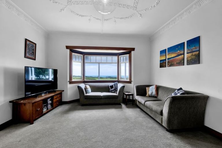 Photo of property in 1444 Carrington Road, Hurworth, New Plymouth, 4371