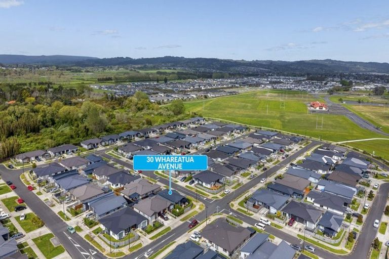 Photo of property in 30 Whareatua Avenue, Takanini, 2112