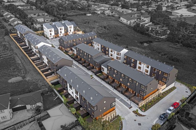 Photo of property in 18 Ara Mara Hua, Henderson, Auckland, 0612