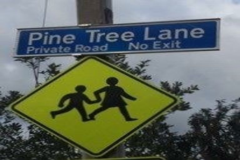 Photo of property in 6 Pine Tree Lane, Korokoro, Lower Hutt, 5012