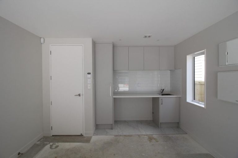 Photo of property in 157a Bonair Crescent, Silverdale, 0932