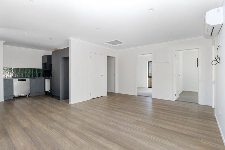 Photo of property in 4/59 Oakfield Crescent, Pukete, Hamilton, 3200