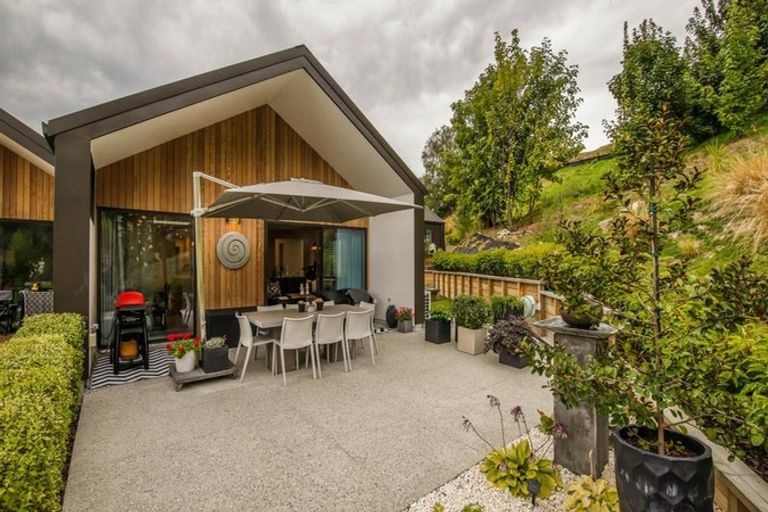 Photo of property in 8 Docwells Lane, Queenstown, 9300