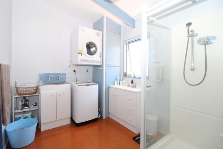 Photo of property in 111 Manuka Place, Matarangi, Whitianga, 3592