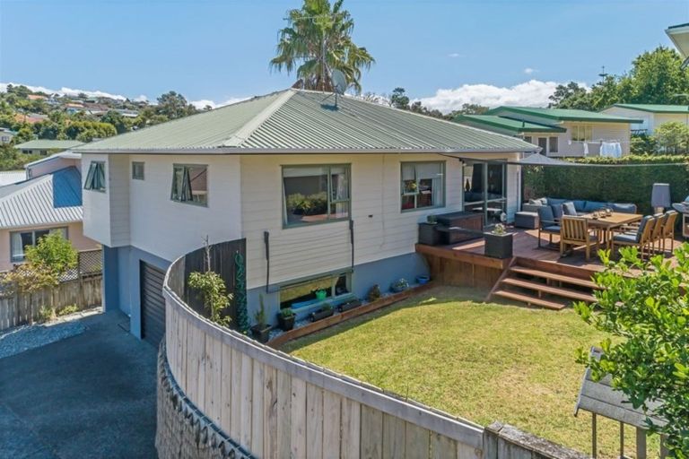 Photo of property in 2/287 Vipond Road, Stanmore Bay, Whangaparaoa, 0932