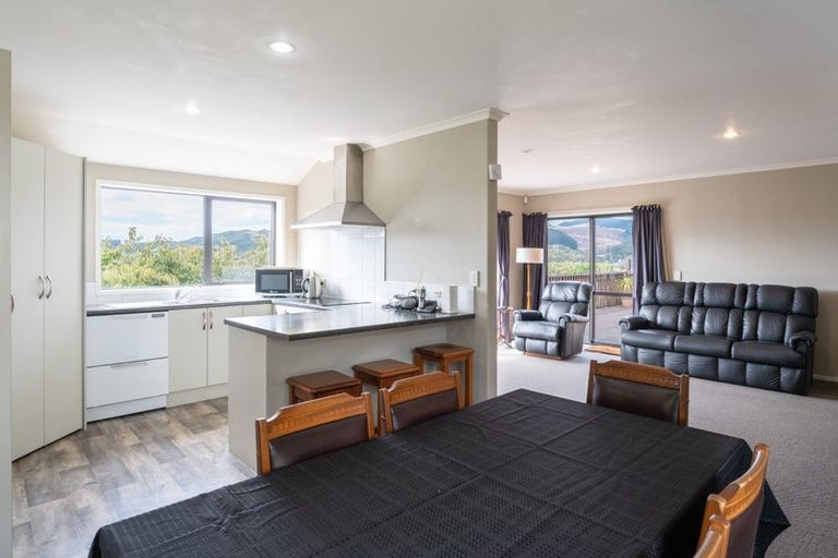 Photo of property in 36 Turriff Crescent, Kenepuru, Porirua, 5022