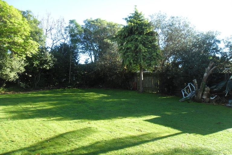 Photo of property in 7 Hurworth Grove, Waikanae, 5036