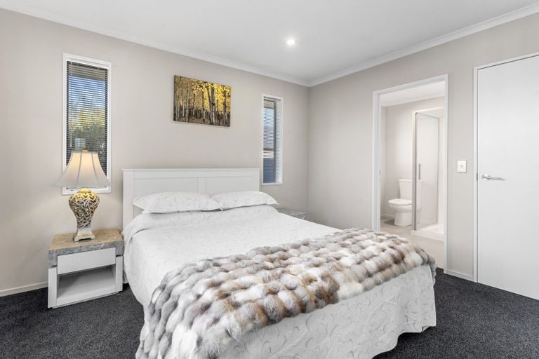 Photo of property in 98a Percival Street, Rangiora, 7400