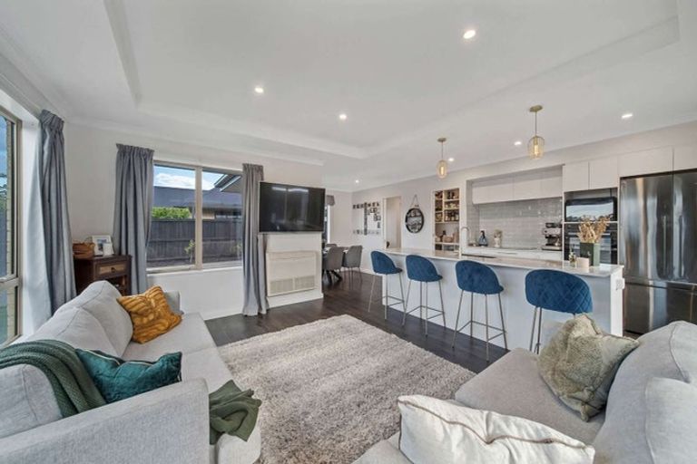 Photo of property in 17 Wyatt Street, Kaiapoi, 7630