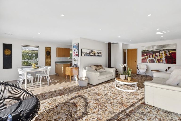 Photo of property in 140 Aubrey Road, Wanaka, 9305