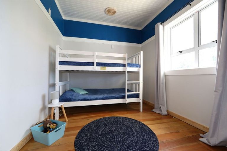 Photo of property in 108 Mayfair Avenue, Mayfair, Hastings, 4122