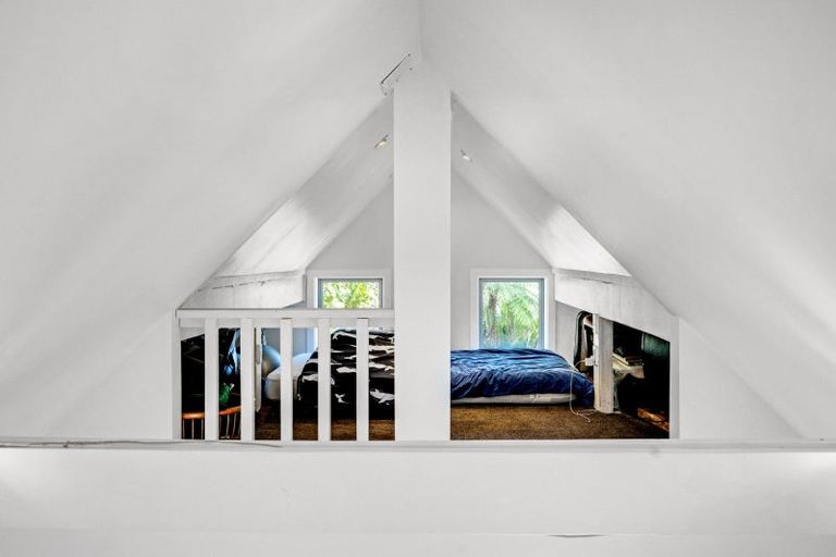 Photo of property in 96 Motutara Road, Muriwai, Waimauku, 0881