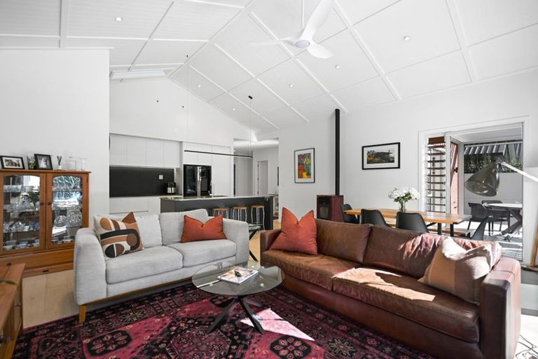 Photo of property in 8 Taylor Street, Cambridge, 3434