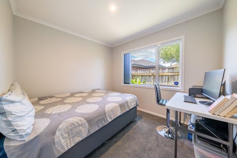 Photo of property in 2 Climie Way, Trentham, Upper Hutt, 5018