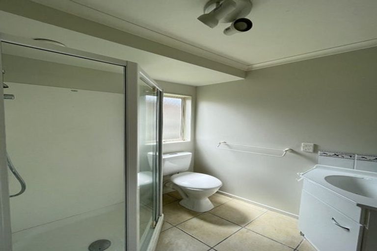 Photo of property in 52 Milson Drive, Papakura, 2110