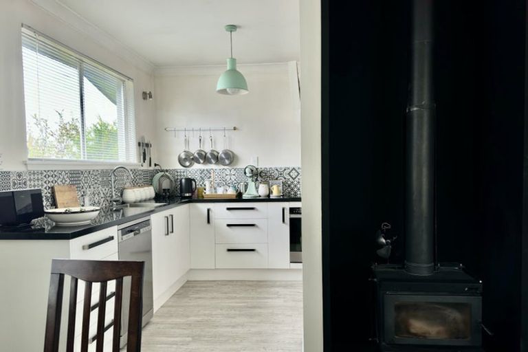 Photo of property in 37 Kinley Street, Rangiora, 7400