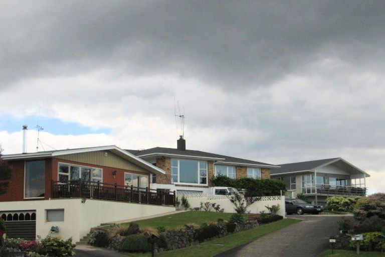 Photo of property in 16 Taratoa Street, Parkvale, Tauranga, 3112