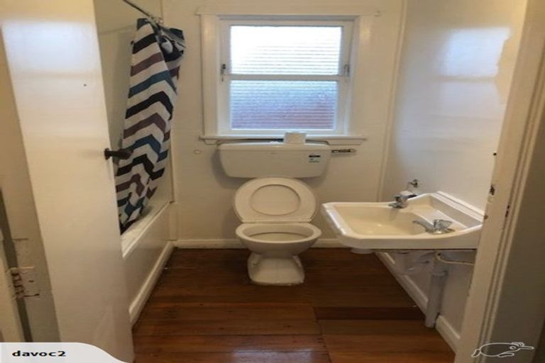 Photo of property in 1/3 Huia Grove, Elderslea, Upper Hutt, 5018