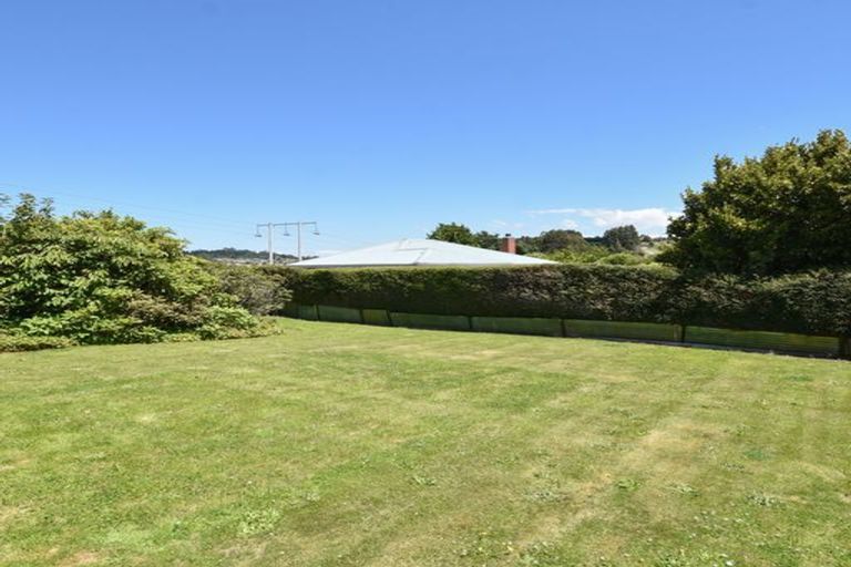 Photo of property in 10 Lincoln Street, Halfway Bush, Dunedin, 9010