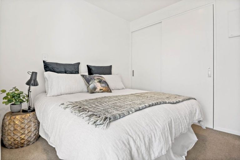 Photo of property in 1004/1 Buscomb Avenue, Henderson, Auckland, 0610