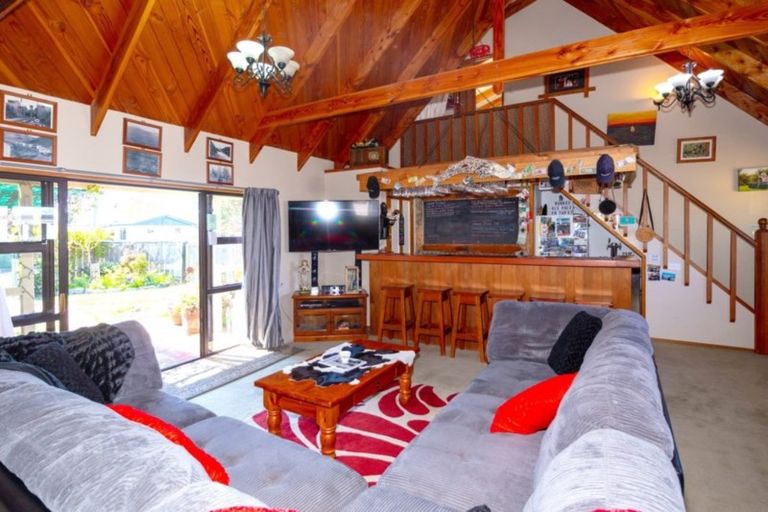 Photo of property in 32 Mackenzie Drive, Twizel, 7901