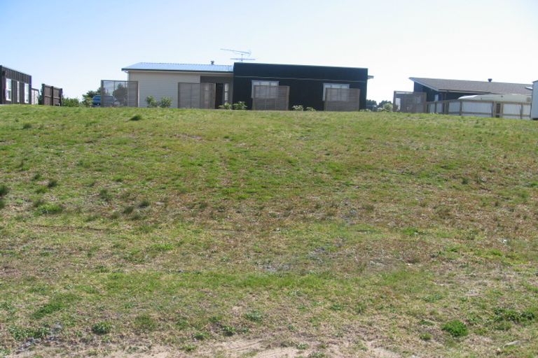 Photo of property in 145 The Fairway, Matarangi, Whitianga, 3592