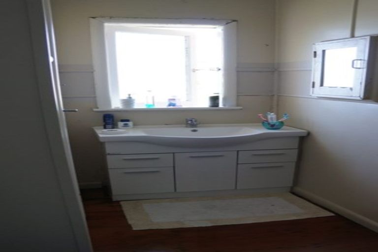 Photo of property in 34 Hillcrest Road, Hillcrest, Hamilton, 3216