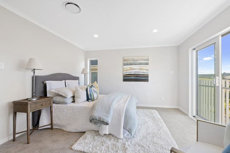 Photo of property in 155a Bonair Crescent, Silverdale, 0932