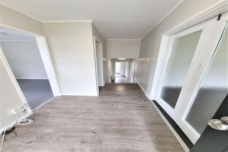 Photo of property in 53 Taurus Crescent, Beach Haven, Auckland, 0626