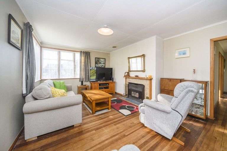 Photo of property in 20 Thames Street, Roslyn, Palmerston North, 4414