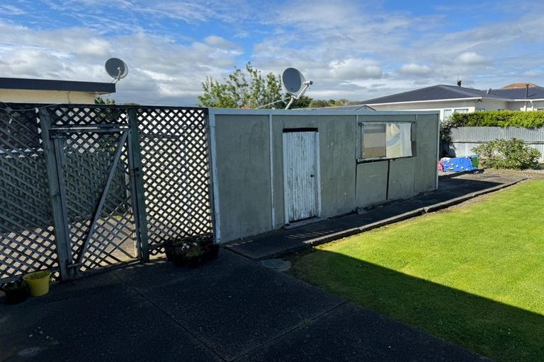 Photo of property in 72 Seddon Street, Takaro, Palmerston North, 4412