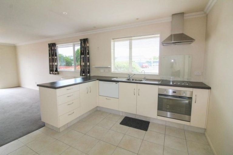 Photo of property in 4/4 Reid Avenue, Mosgiel, 9024