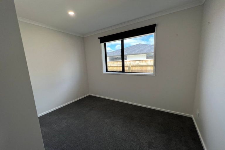 Photo of property in 16 Oldfield Lane, Marton, 4710