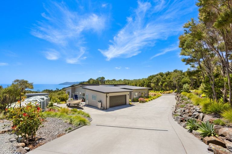 Photo of property in 116 Stratford Drive, Cable Bay, 0420