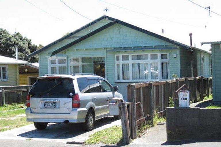 Photo of property in 335 Broadway, Miramar, Wellington, 6022