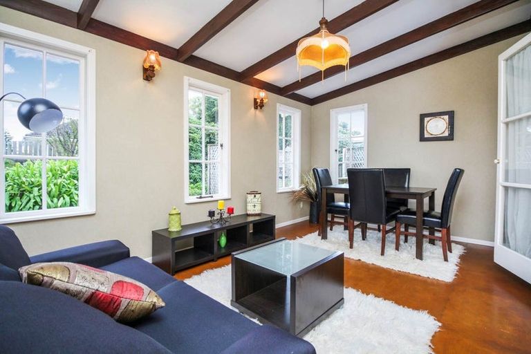 Photo of property in 12 Dreifuss Place, Mangere East, Auckland, 2024