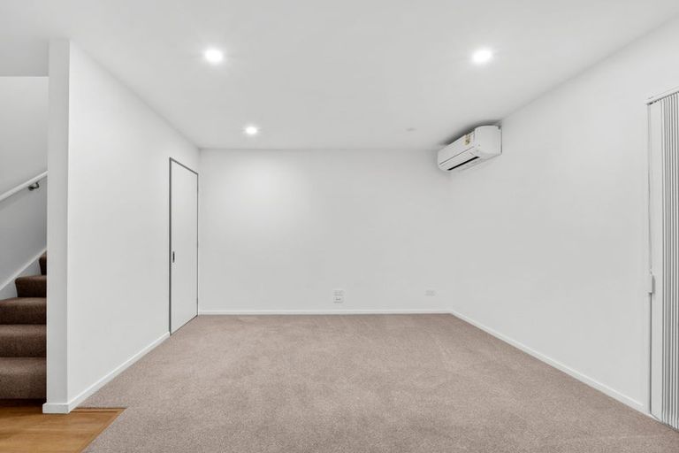 Photo of property in 2/17 Bunyan Street, Waltham, Christchurch, 8023