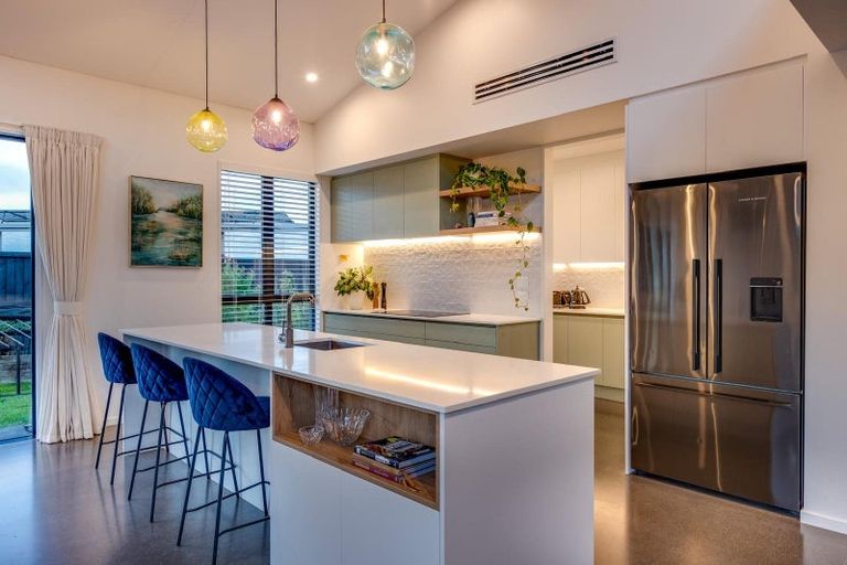 Photo of property in 4 Steve Askin Drive, Cracroft, Christchurch, 8022