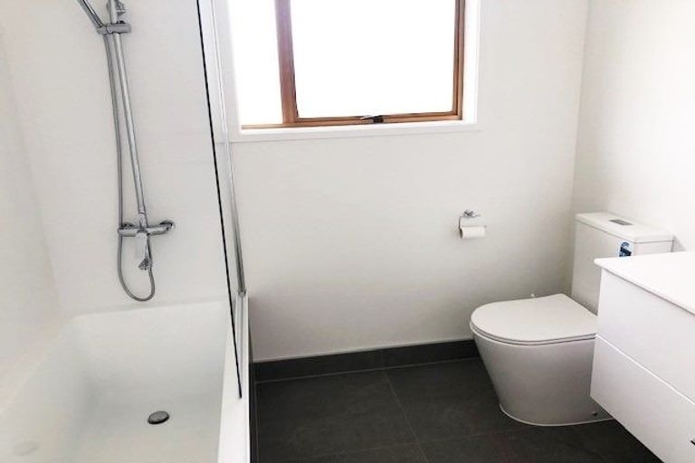 Photo of property in 2/41 Francis Street, Hauraki, Auckland, 0622