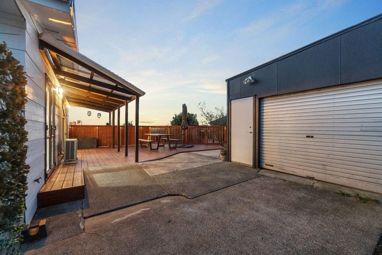 Photo of property in 34 Karaka Street, Helensville, 0800