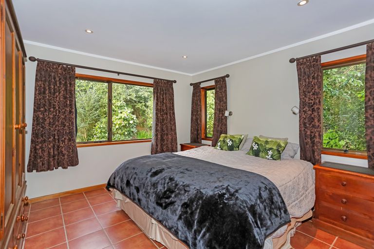 Photo of property in 55 Ohiwa Road, Papakura, 2582