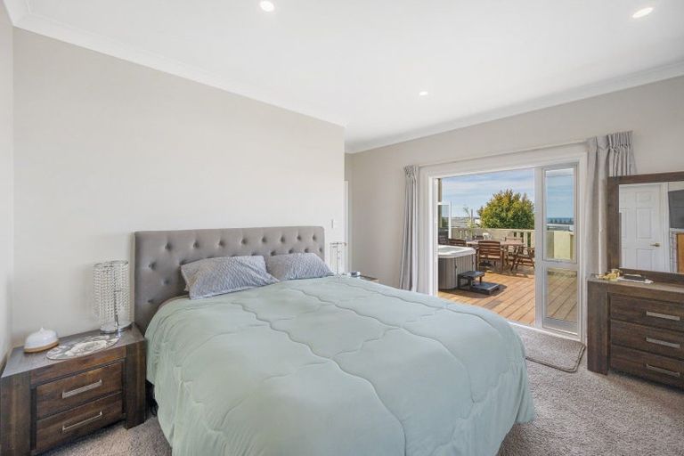 Photo of property in 20 Havelock Road, Hospital Hill, Napier, 4110