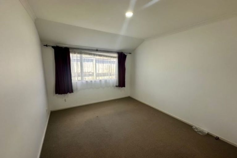 Photo of property in 311 Chapel Road, Flat Bush, Auckland, 2016