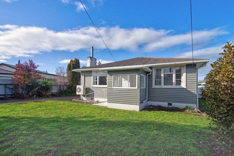 Photo of property in 226 High Street North, Carterton, 5713