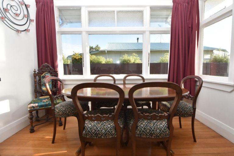 Photo of property in 14 Wakelin Street, Carterton, 5713