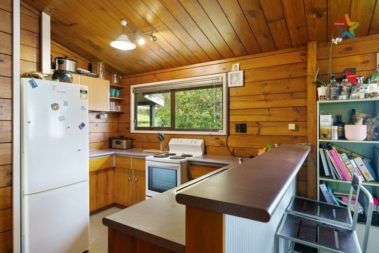 Photo of property in 86 Valley Road, Paraparaumu, 5032