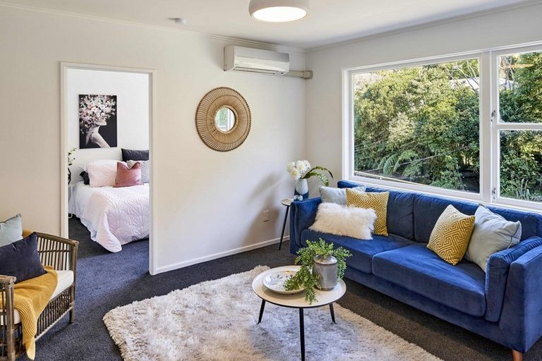 Photo of property in 1/24 Crieff Street, Northland, Wellington, 6012