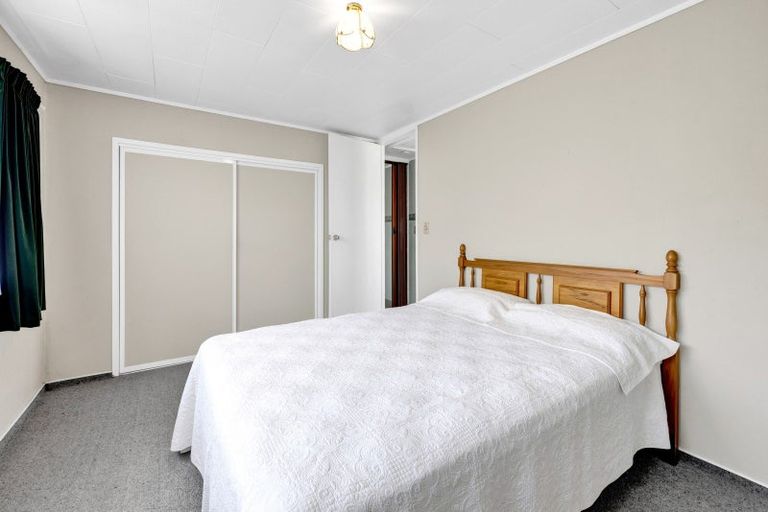 Photo of property in 40 High Street East, Waitara, 4320